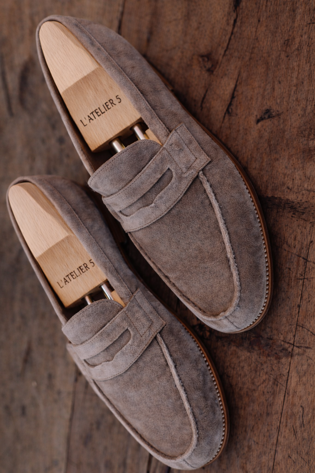mocassins penny loafer gris taupe